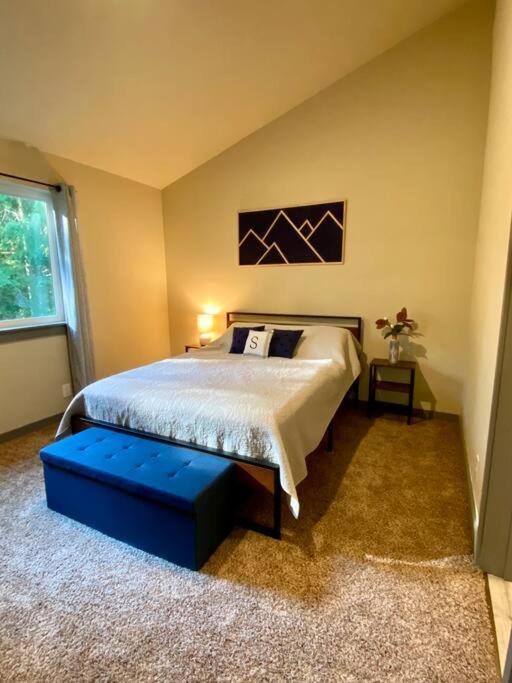 New Modern Cabin! 5Mi To Mt Rainier National Park! Hot Tub & Wifi Ашфорд Екстериор снимка